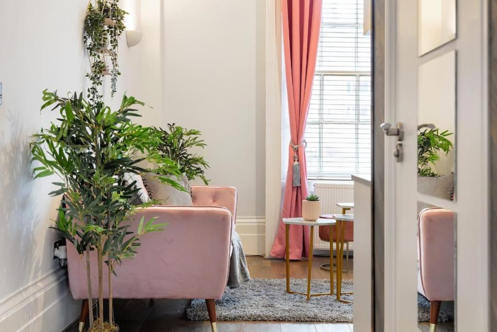 Regent's Square Serenity - 5ppl Апартаменты